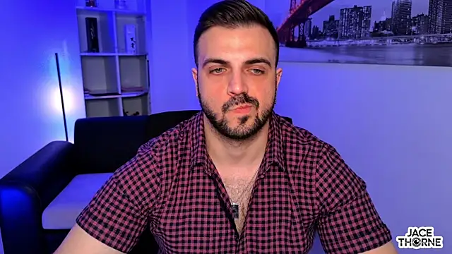 Jace_Thorne: απευθείας συνομιλία ΧΧΧ