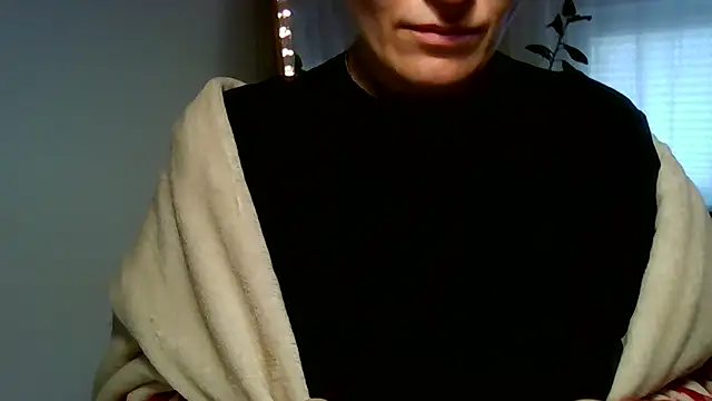 Chat +18 de Ms-Lust1- ao vivo