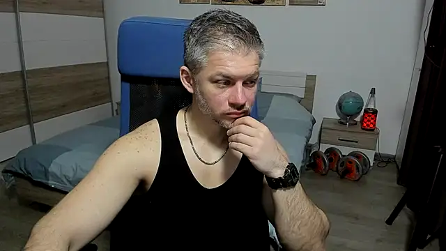 RobbyShawz's Live XXX Chat