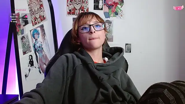 CelesteAyase élő XXX-chatje