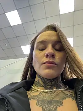 دردشة KishaMur الجنسية المباشرة