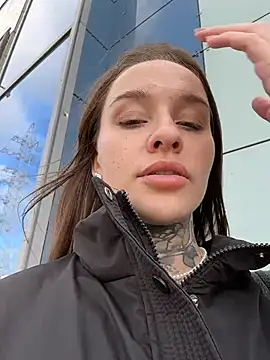 แชท XXX สดของ KishaMur