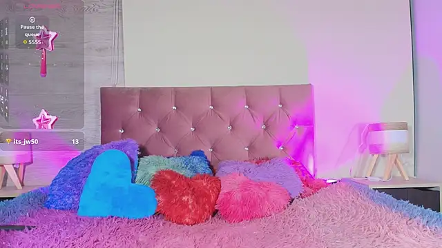 Chat XXX en directo de Zamara_Kleii