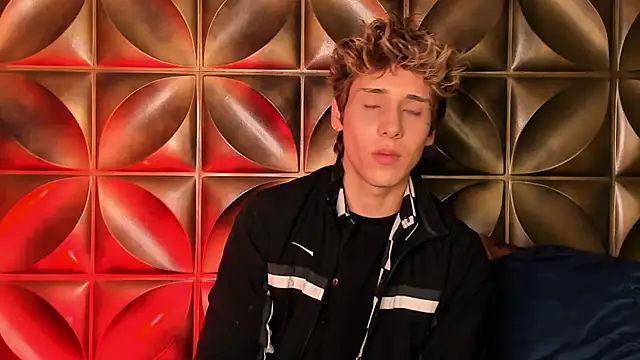 XXX chat uživo modela DannyParker_