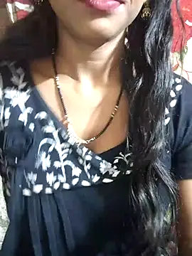 Itz_Aisha__ Adlı Modelin Canlı XXX Sohbeti