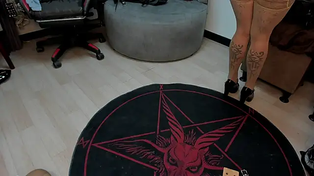 Chat XXX en directo de selene_red_