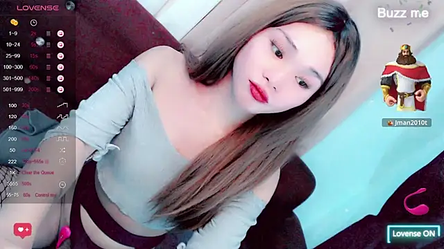 Amomentoflust99 即時 XXX 聊天