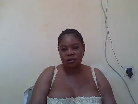 Chat +18 de ANALQUEEN4 ao vivo