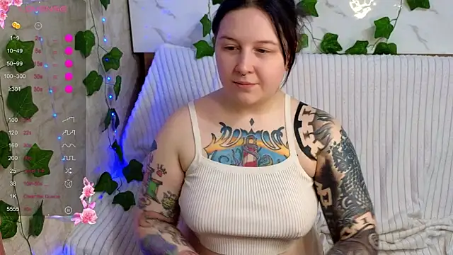 Belinda_Starlight Chat XXX in diretta