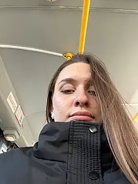 KishaMur: απευθείας συνομιλία ΧΧΧ