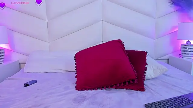 แชท XXX สดของ Bella__Peach