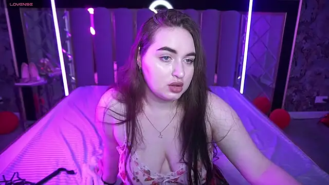 แชท XXX สดของ RapunzelAngel