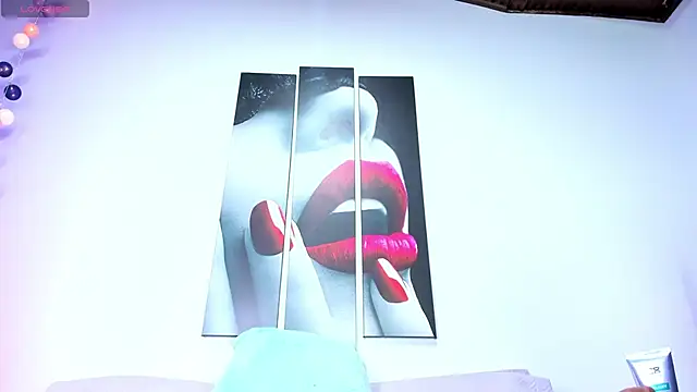 Chatroom XXX en direct de Luna_Maisoon