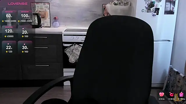 linaa__tyaan's Webcam Show