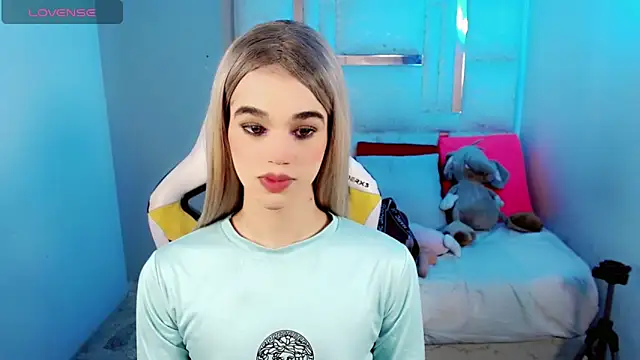 Sophiaa_doll_ Chat XXX in diretta