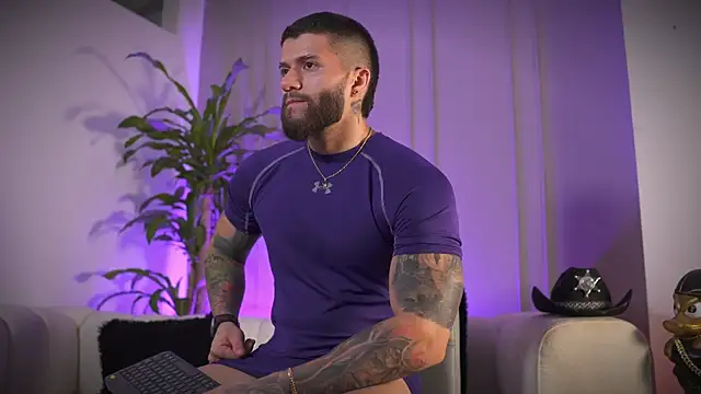 Frank_Farrell live XXX chat