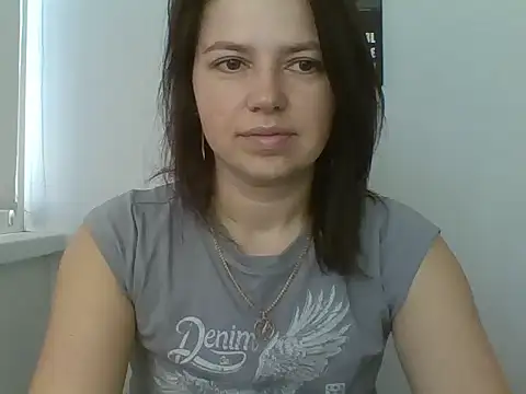 Naughty_Nata Adlı Modelin Canlı XXX Sohbeti