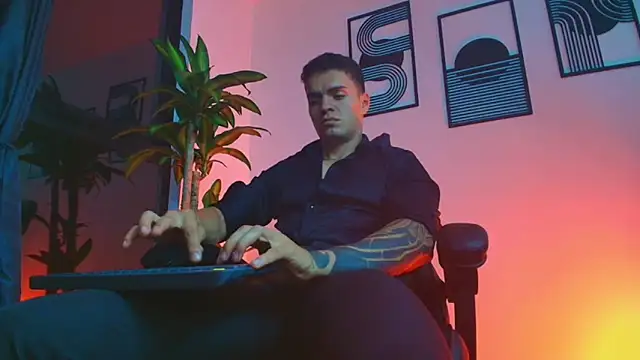 ALPHA_DOMINUS_ 现场XXX聊天