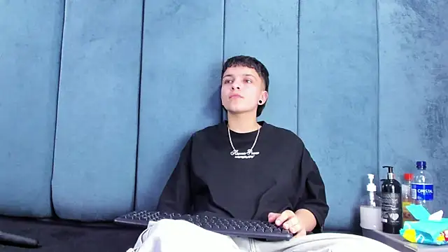 Megan_Thompson_'s Live XXX Chat