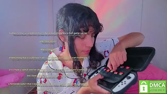 Lovelyamyy 即時 XXX 聊天