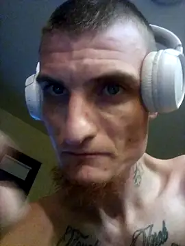 โชว์เว็บแคมของ jizzyglizzy92