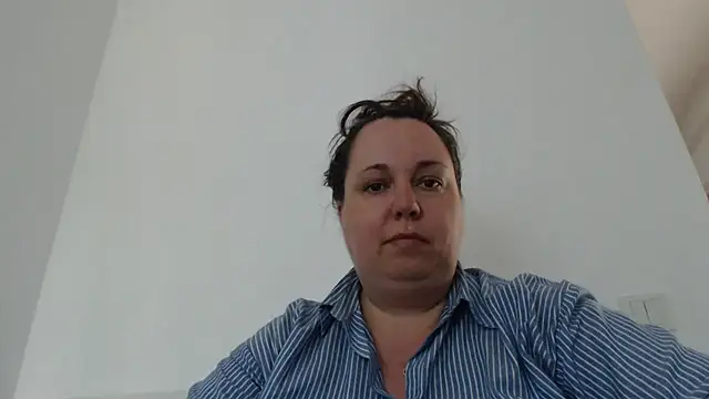 WendyRhoades 即時 XXX 聊天