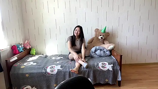 YourMiIa – Live XXX-chat