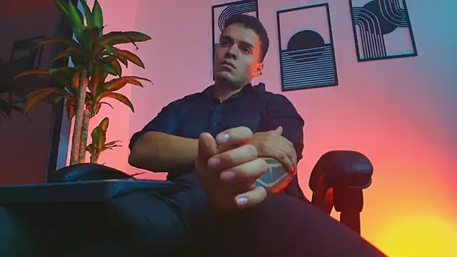 โชว์เว็บแคมของ ALPHA_DOMINUS_