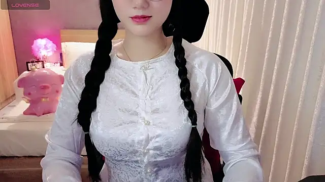 Chat XXX ao vivo de JENNIE-16