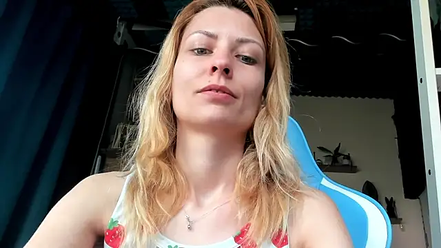 karo123421 – Live XXX-chat