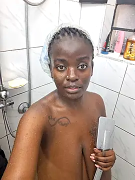 bustytemptress1's Live XXX Chat