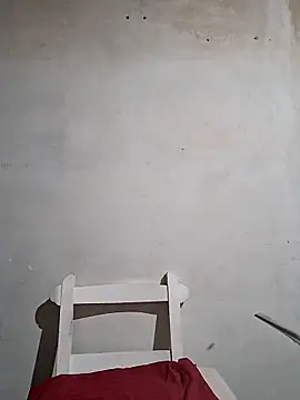 Paulitta- Adlı Modelin Canlı XXX Sohbeti