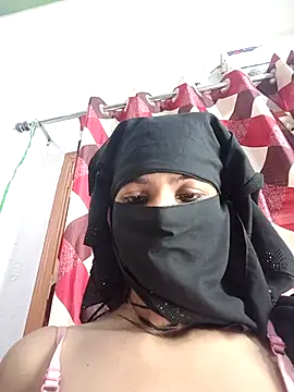 Aafreen_36's Live XXX Chat