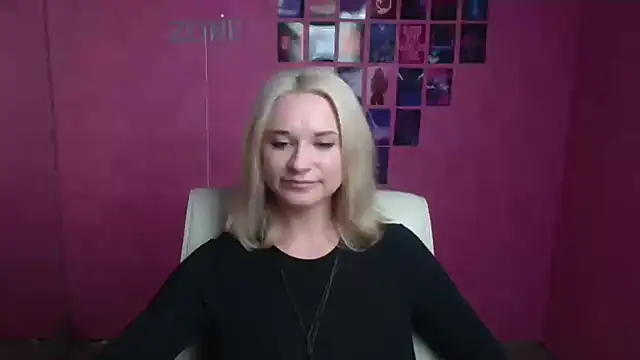 Czat XXX na żywo – Melodie_Aster