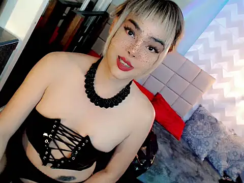 BEYBIDOMME: вебкам-шоу