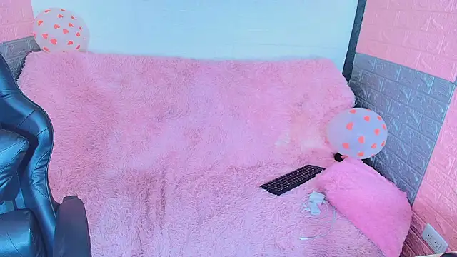 hotcakes_uwu – Live XXX-chat