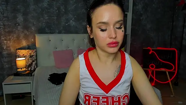 tina_xx_tinaのライブXXXチャット