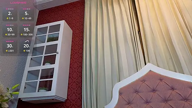 KristinaGriner webcam show