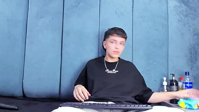 Megan_Thompson_'s Live XXX Chat