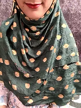 Indian-Aleena's Live XXX Chat