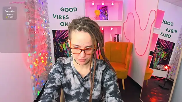 LisaFoxy_y 现场XXX聊天