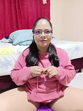 ROUSSE_SINCLAIR Chat XXX in diretta