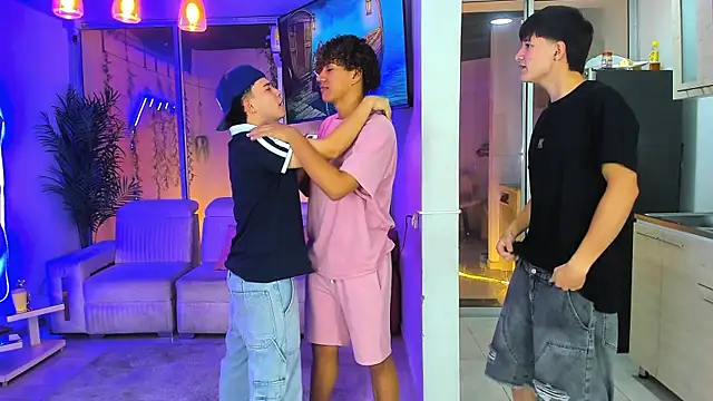 Houseofwarrios – Live XXX-chat