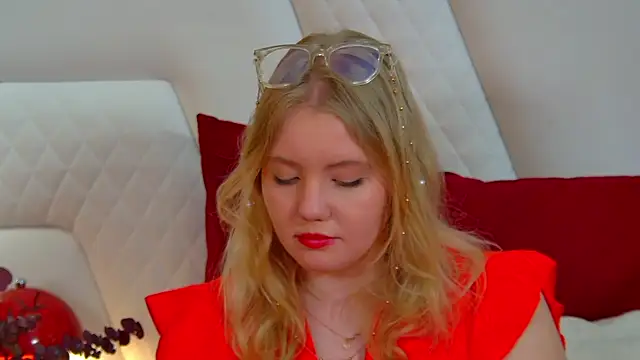 Chat +18 de EmilyEvanse ao vivo