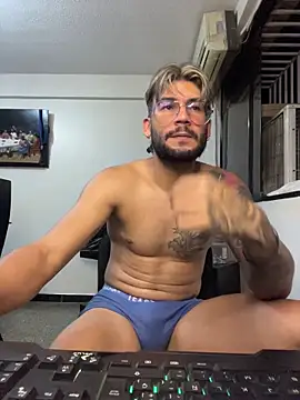 Chat XXX ao vivo de thedragonboyxxx