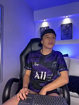 Chat XXX ao vivo de Dominik_Souza