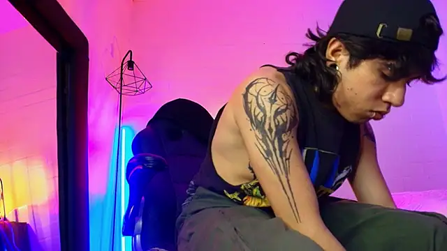 Axell_Kussh – Live XXX-chat