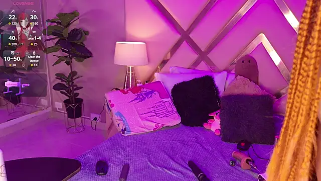 MalaikaBrown Adlı Modelin Canlı XXX Sohbeti