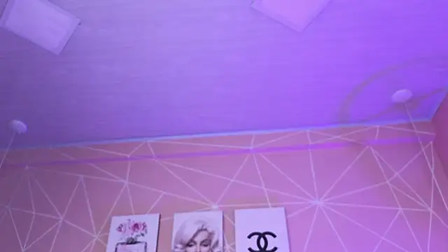 عرض كام ela_petit