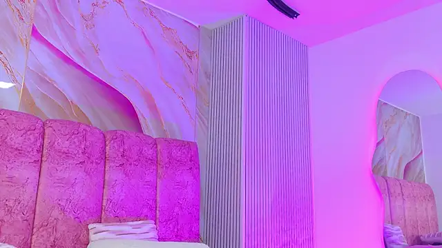 emmacurvy élő XXX-chatje